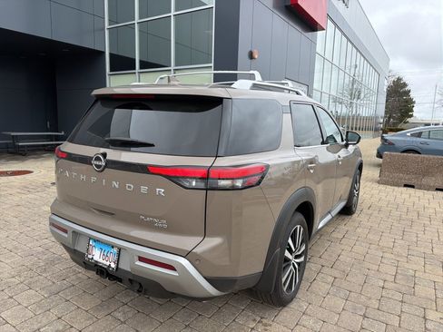 Certified 2024 Nissan Pathfinder Platinum image 6
