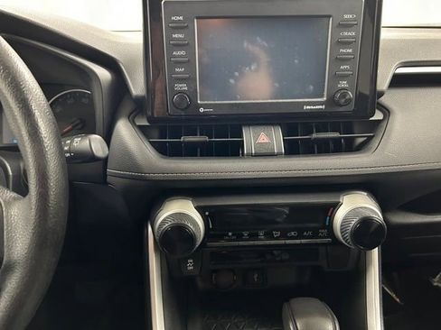 Used 2020 Toyota RAV4 LE w/ All Weather Liner Package FWD image 20