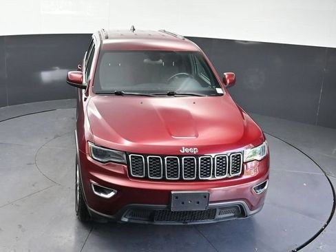 Used 2021 Jeep Grand Cherokee Laredo RWD image 28