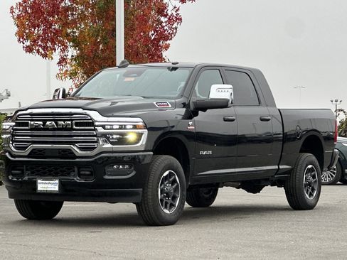 New 2025 RAM 2500 Laramie w/ Towing Technology Group image 8