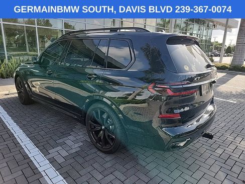 Used 2025 BMW X7 xDrive40i w/ M Sport Package AWD/4WD image 4