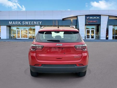 Used 2019 Jeep Compass Sport w/ Tech Group FWD image 31