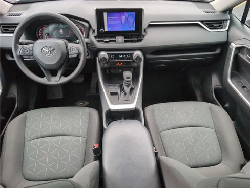 Used 2024 Toyota RAV4 XLE FWD image 29