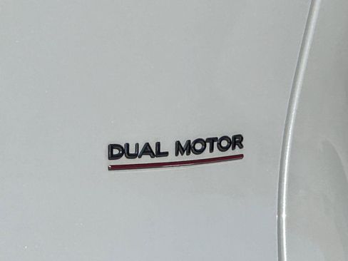 Used 2022 Tesla Model Y Performance AWD/4WD image 14