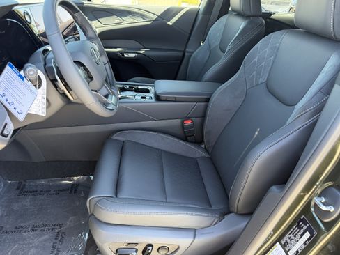 New 2026 Lexus RX 350 w/ Convenience Package AWD/4WD image 18