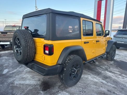 Used 2019 Jeep Wrangler Unlimited Sport image 5
