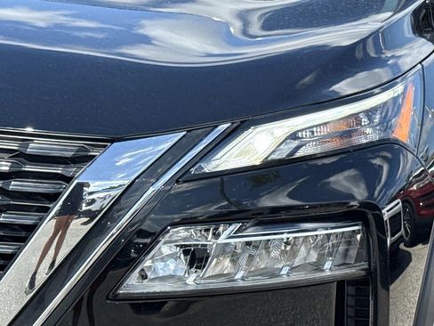 Certified 2023 Nissan Rogue SL w/ SL Premium Package FWD image 10