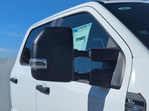New 2025 Ford F450 XL w/ XL Chrome Package image 10