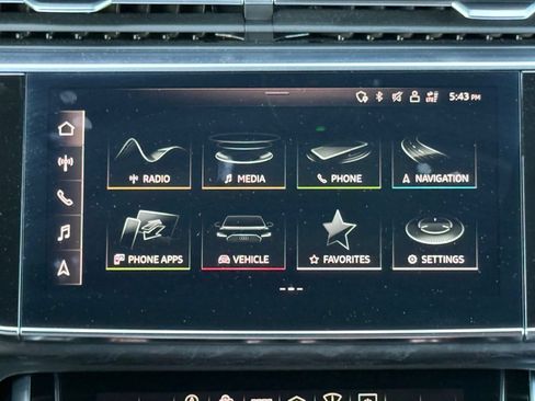 Used 2021 Audi Q8 Prestige w/ Prestige Package AWD/4WD image 25