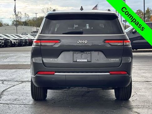Used 2023 Jeep Grand Cherokee L Laredo image 35