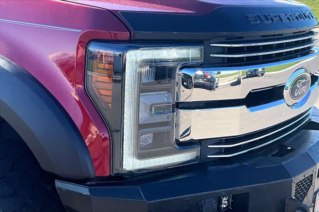 Used 2019 Ford F350 Lariat w/ Lariat Ultimate Package AWD/4WD image 29