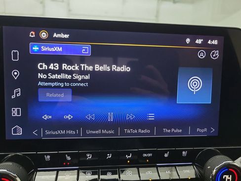 Used 2025 Chevrolet Colorado Z71 w/ Technology Package image 24