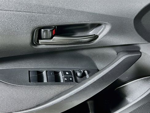 Used 2023 Toyota Corolla LE w/ LE Convenience Package FWD image 16