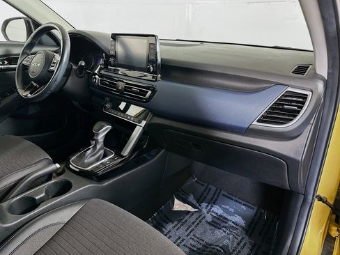 Certified 2023 Kia Seltos S image 26