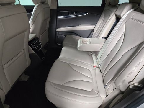 Certified 2022 Lincoln Nautilus AWD w/ Premium Package image 11