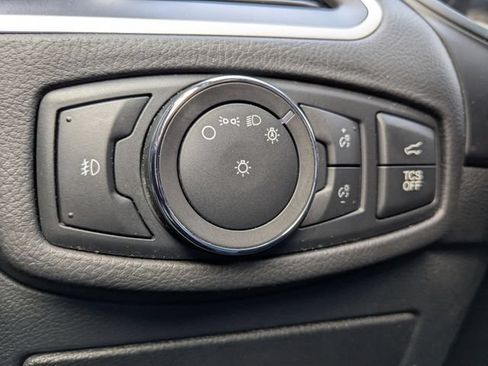 Used 2022 Ford Edge SEL w/ Convenience Package AWD/4WD image 5