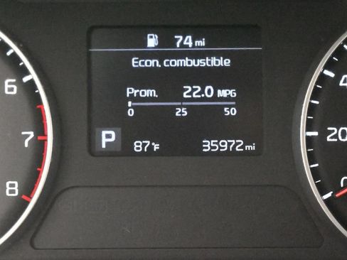Used 2021 Kia Seltos S FWD image 24
