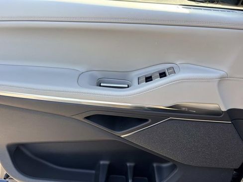 New 2026 Lincoln Navigator Reserve AWD/4WD image 21