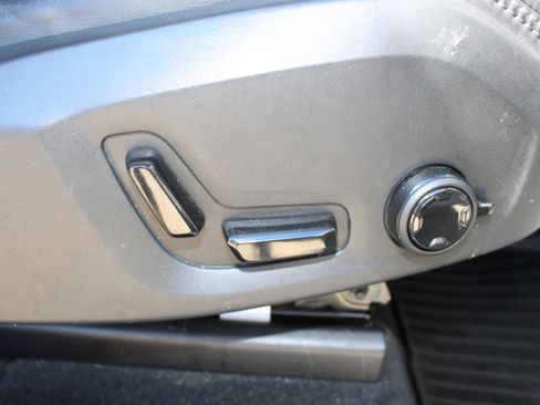 Used 2020 Volvo XC90 T6 Inscription w/ Protection Package Premier image 24