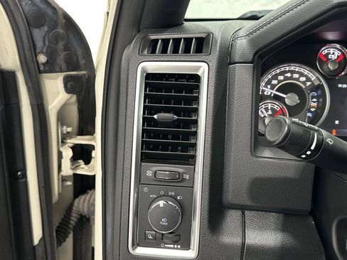 Used 2017 RAM 1500 Limited AWD/4WD image 17