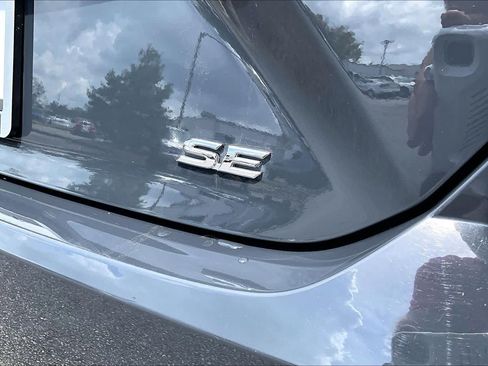 Used 2026 Toyota Camry SE FWD image 10