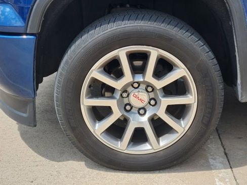 Used 2015 GMC Sierra 1500 Denali w/ Driver Alert Package image 10