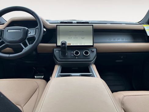 New 2026 Land Rover Defender 110 X AWD/4WD image 11