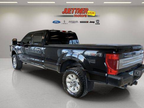 Used 2022 Ford F350 Platinum AWD/4WD image 5