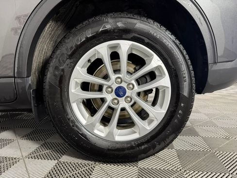 Used 2020 Ford Escape SE image 43