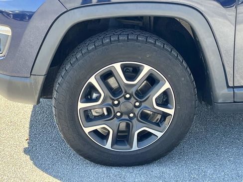 Used 2019 Jeep Compass Trailhawk image 11