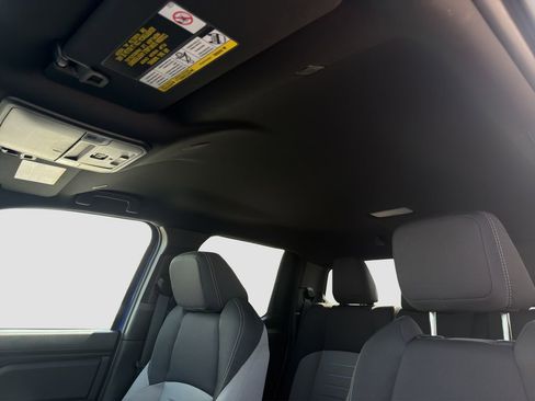 Used 2025 Toyota Tacoma TRD Sport image 27