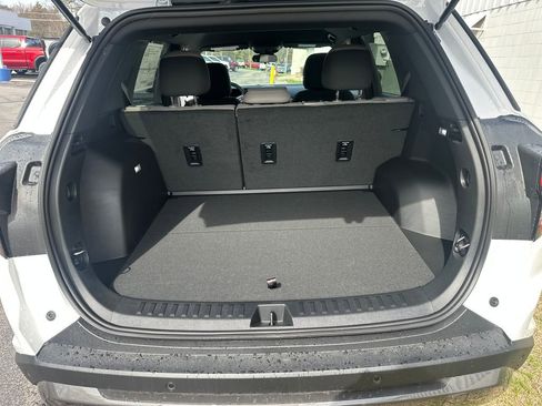 New 2026 GMC Terrain Elevation AWD/4WD image 25