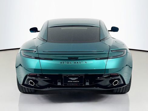 Used 2025 Aston Martin DB12 Coupe RWD image 6