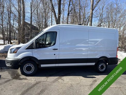 New 2026 Ford Transit 250 148 Medium Roof RWD image 30