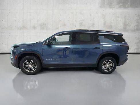 New 2026 Chevrolet Traverse LT image 8