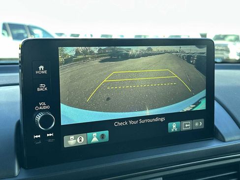 Used 2024 Honda Pilot TrailSport image 22