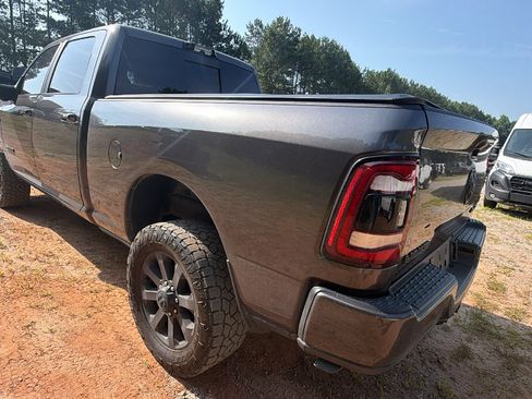 Used 2024 RAM 2500 Laramie w/ Night Edition AWD/4WD image 10