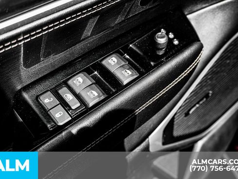 Used 2024 Jeep Wagoneer Series II w/ Flexible Seating Group image 54