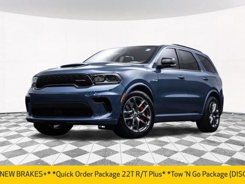 Used 2024 Dodge Durango R/T w/ Tow 'N Go Package AWD/4WD image 2