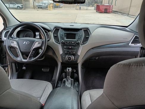 Used 2014 Hyundai Santa Fe Sport w/ Popular Equipment Package 02 image 16