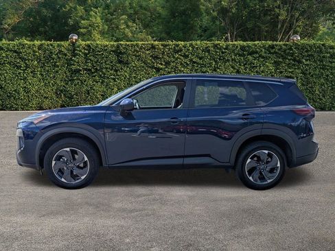 Used 2025 Nissan Rogue SV FWD image 7