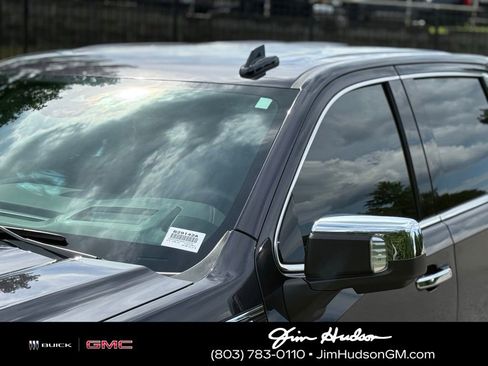 Used 2025 GMC Sierra 1500 Denali w/ Denali Reserve Package AWD/4WD image 12