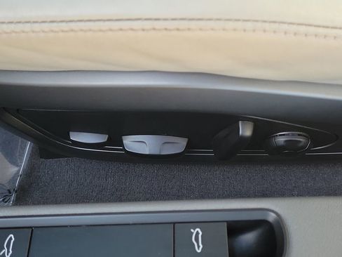 Certified 2020 Porsche 911 Carrera 4S image 28