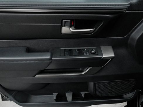 Used 2025 Toyota Tundra SR image 12