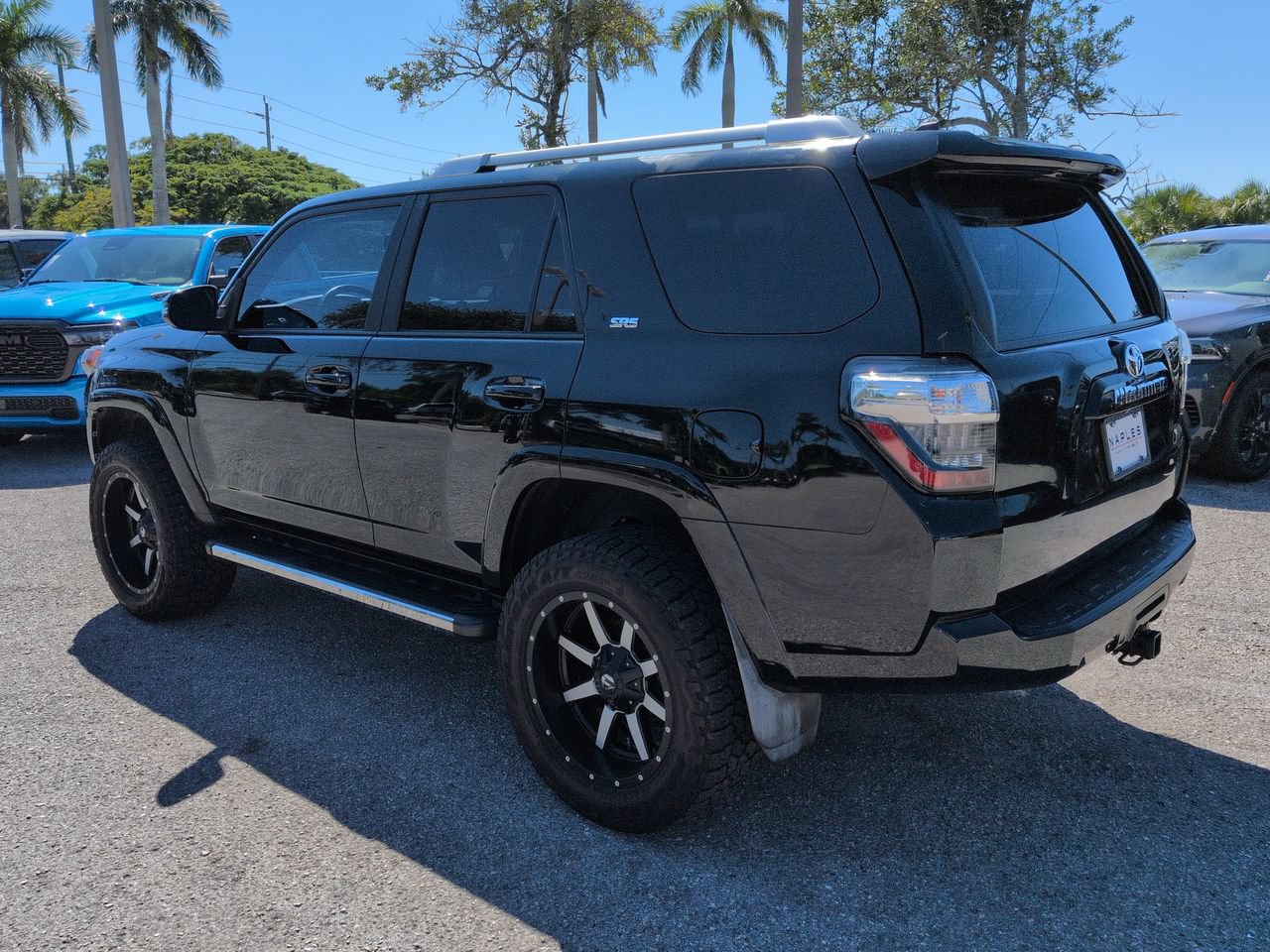 Used 2017 Toyota 4Runner SR5 Premium RWD image 7