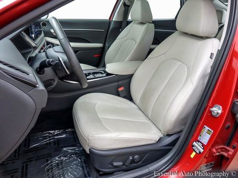 Used 2022 Hyundai Sonata Limited image 11