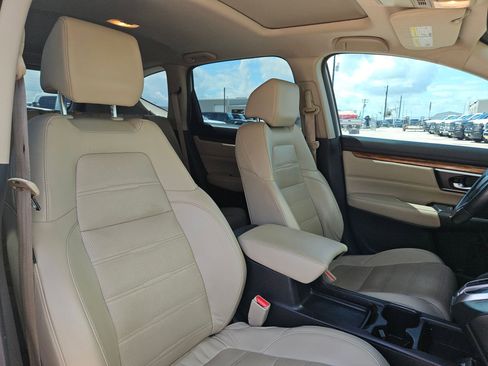 Used 2017 Honda CR-V Touring image 30