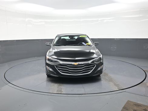 Used 2025 Chevrolet Malibu LT image 8