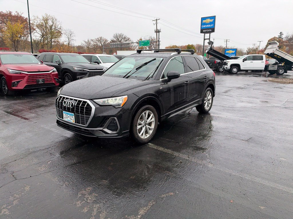 Used 2022 Audi Q3 2.0T Premium AWD/4WD image 4