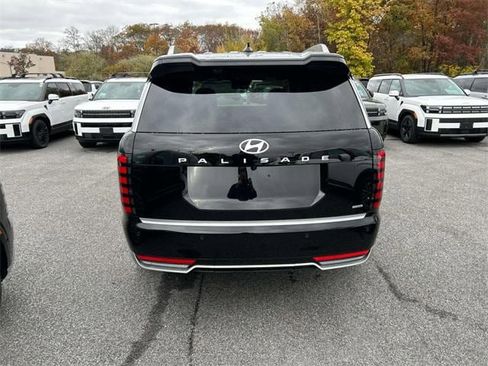 New 2026 Hyundai Palisade Calligraphy image 3